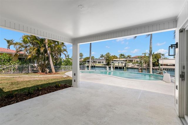 3945 VERSAILLES DRIVE, Tampa, FL 33634