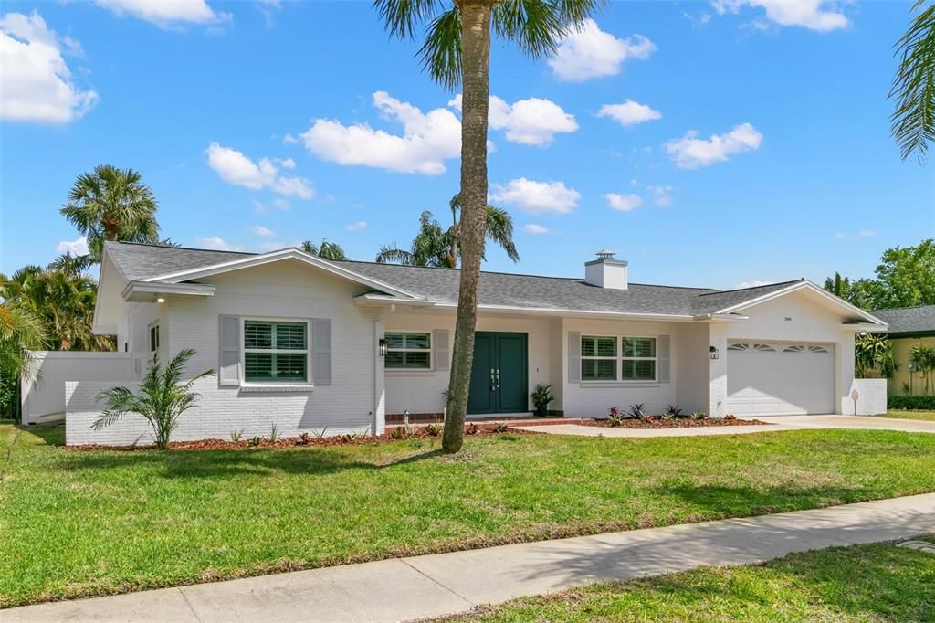 3945 VERSAILLES DRIVE, Tampa, FL 33634