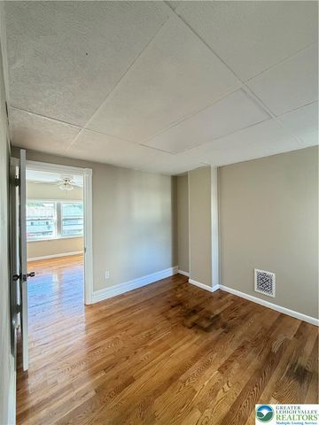 230 East Fairview Street, Allentown City, PA 18109