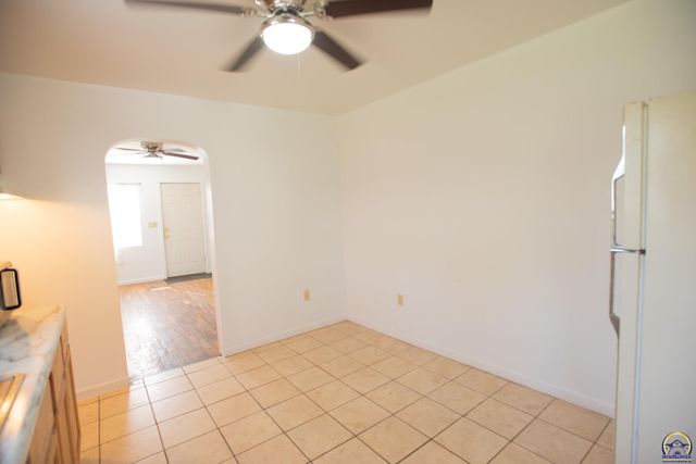 1106 NW Jackson ST, Topeka, KS 66608