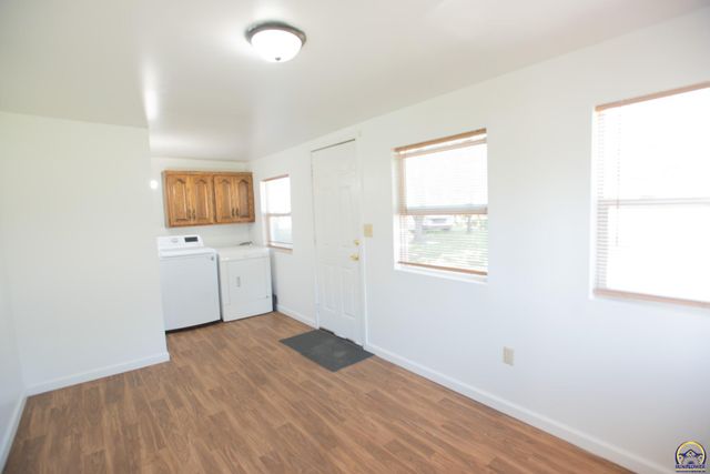 1106 NW Jackson ST, Topeka, KS 66608
