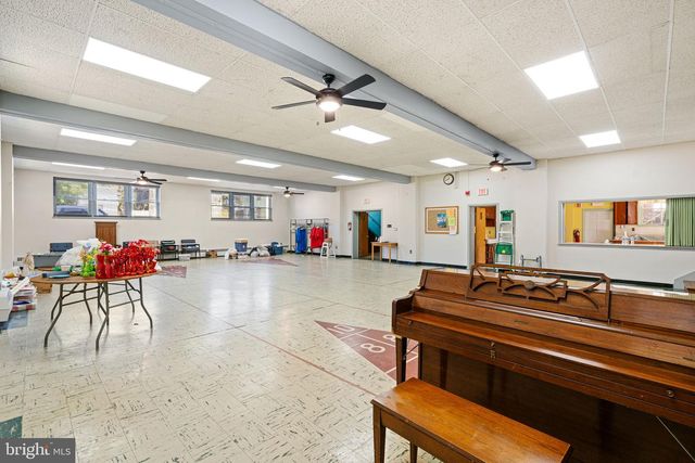 201 BROAD ST, Florence, NJ 08518