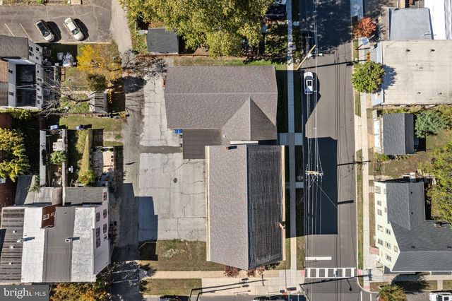 201 BROAD ST, Florence, NJ 08518