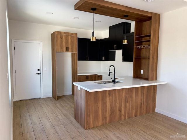 1410 S Michigan Street 4, Mission, TX 78573