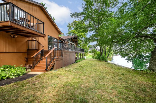 41 Mascuppic Trail, Tyngsborough, MA 01879