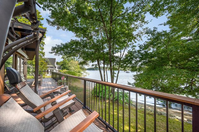 41 Mascuppic Trail, Tyngsborough, MA 01879