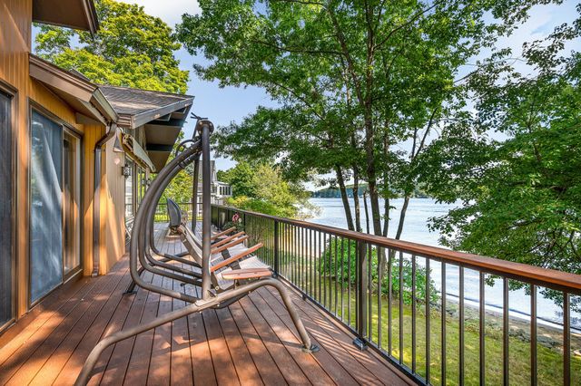 41 Mascuppic Trail, Tyngsborough, MA 01879