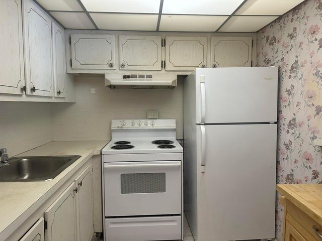 72 Northampton D, West Palm Beach, FL 33417