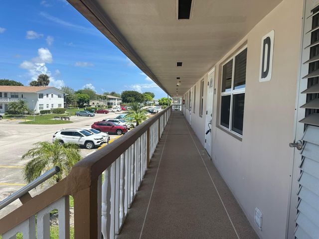 72 Northampton D, West Palm Beach, FL 33417