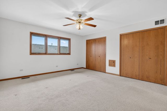 10536 Illinois Court, Orland Park, IL 60467