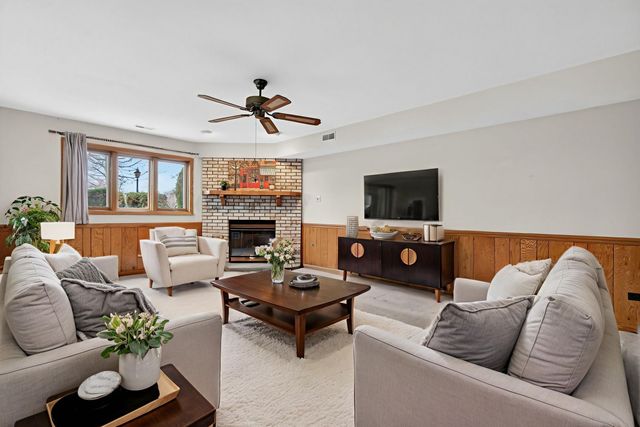 10536 Illinois Court, Orland Park, IL 60467