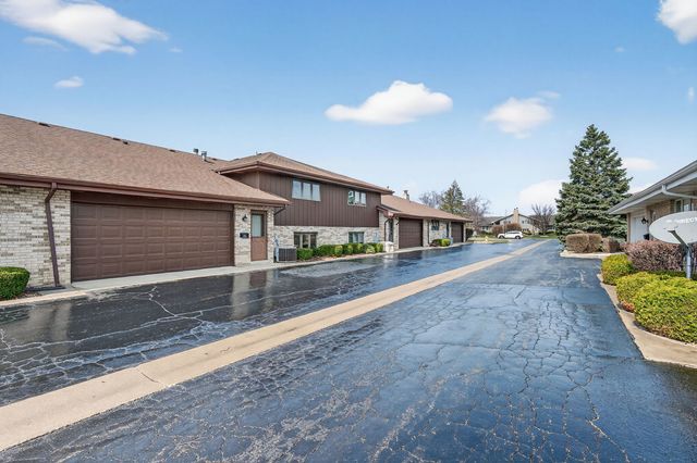 10536 Illinois Court, Orland Park, IL 60467