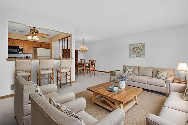 10536 Illinois Court, Orland Park, IL 60467