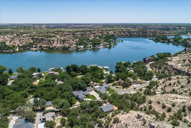 522 S SHORE Drive, Amarillo, TX 79118
