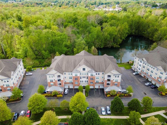 326 Regency Drive, Fishkill, NY 12524