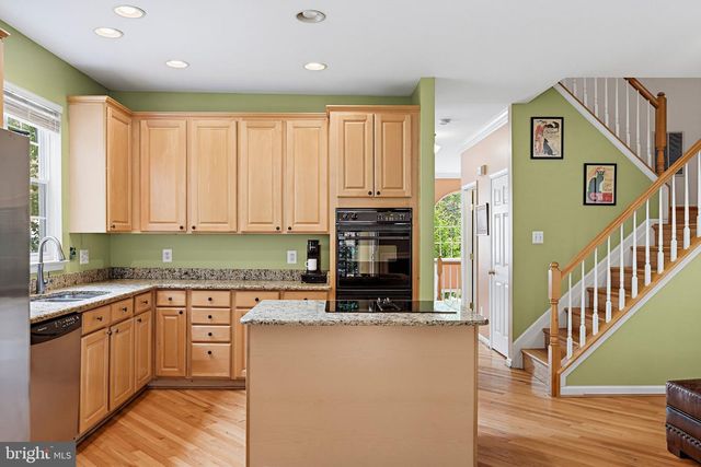 1212 WILD HAWTHORN WAY, Reston, VA 20194