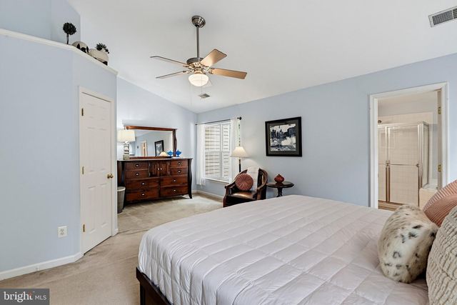 1212 WILD HAWTHORN WAY, Reston, VA 20194