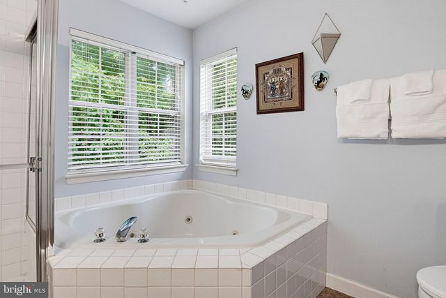 1212 WILD HAWTHORN WAY, Reston, VA 20194