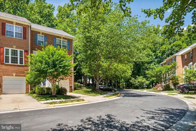 1212 WILD HAWTHORN WAY, Reston, VA 20194