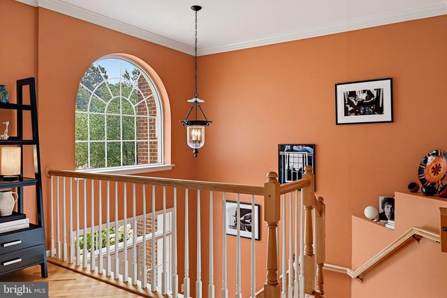 1212 WILD HAWTHORN WAY, Reston, VA 20194