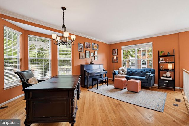 1212 WILD HAWTHORN WAY, Reston, VA 20194