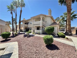 1008 Falconhead Lane 202, Las Vegas, NV 89128