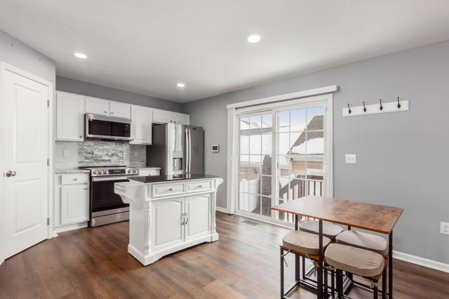 5545 Rainbow Falls Street, 7-5545, Dublin, OH 43016