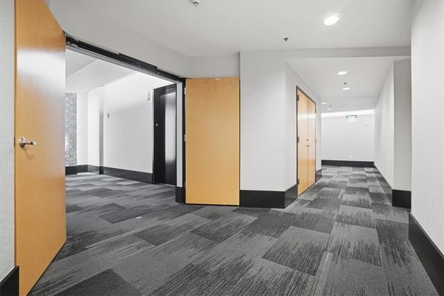 923 Peachtree NE Street 1221, Atlanta, GA 30309