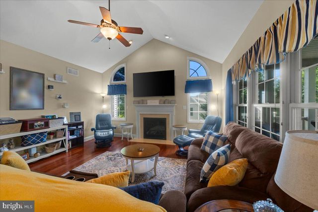 4736 CHATHAM WAY, Harrisburg, PA 17110