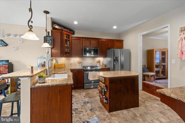 4736 CHATHAM WAY, Harrisburg, PA 17110