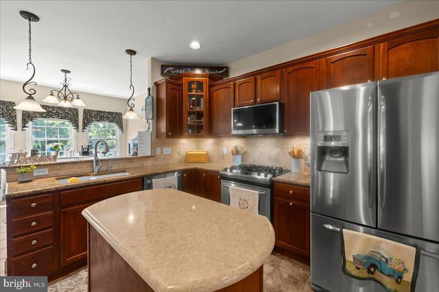 4736 CHATHAM WAY, Harrisburg, PA 17110