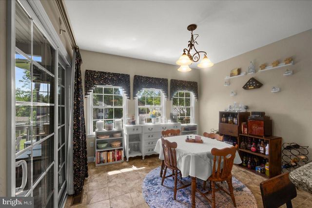 4736 CHATHAM WAY, Harrisburg, PA 17110