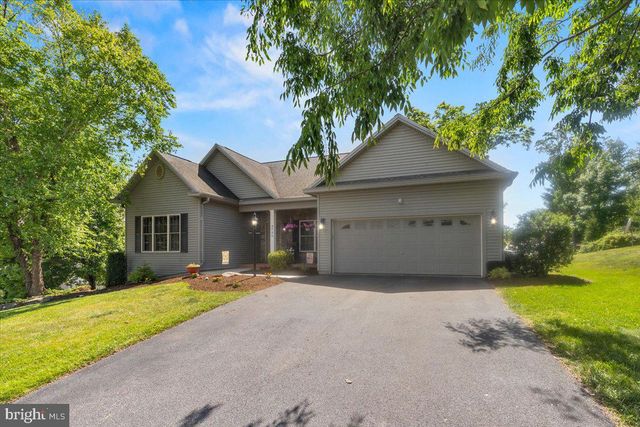4736 CHATHAM WAY, Harrisburg, PA 17110