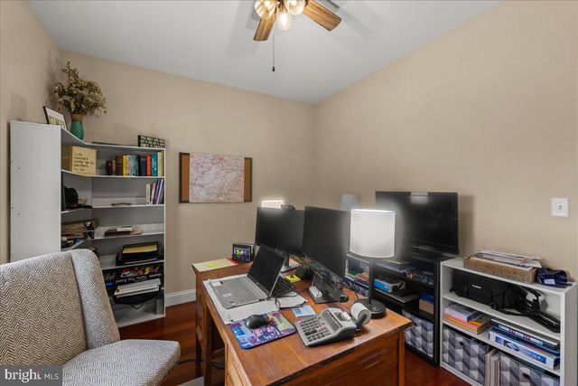 4736 CHATHAM WAY, Harrisburg, PA 17110