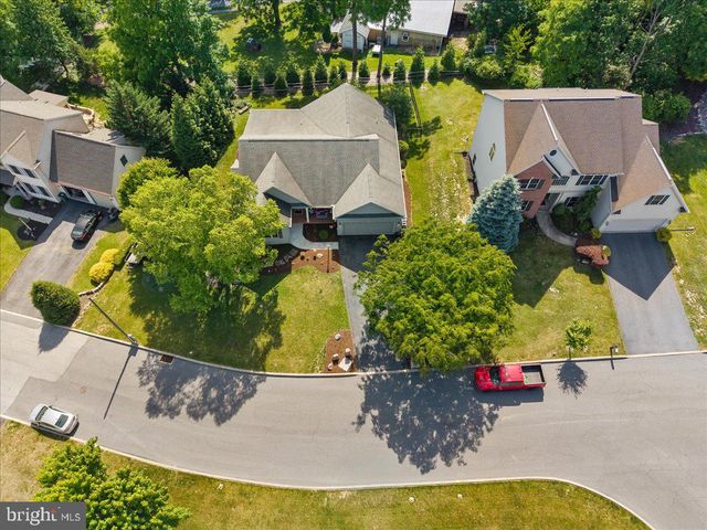 4736 CHATHAM WAY, Harrisburg, PA 17110