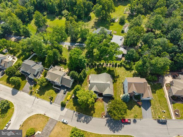 4736 CHATHAM WAY, Harrisburg, PA 17110