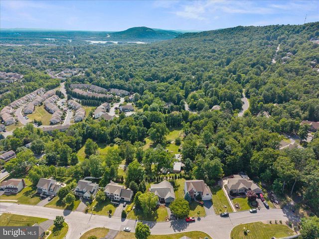 4736 CHATHAM WAY, Harrisburg, PA 17110