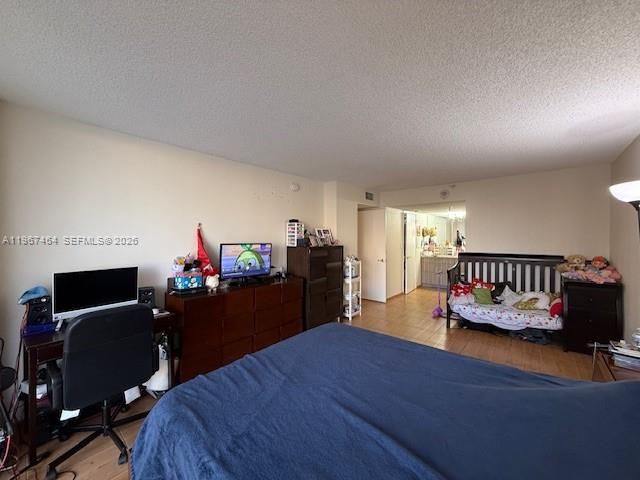 290 174th St 811, Sunny Isles Beach, FL 33160