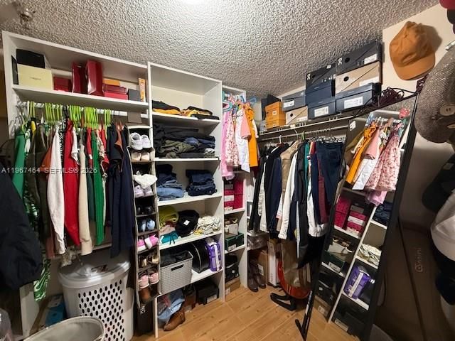 290 174th St 811, Sunny Isles Beach, FL 33160