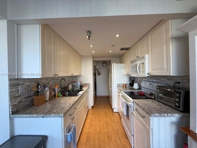 290 174th St 811, Sunny Isles Beach, FL 33160