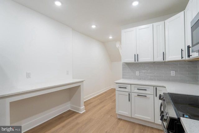 1824 N BOUVIER ST, Philadelphia, PA 19121