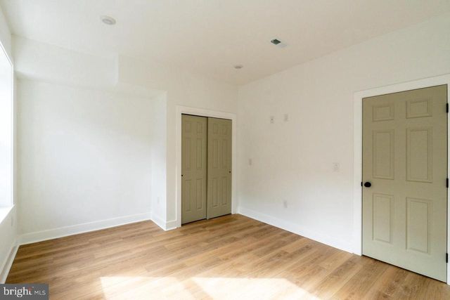 1824 N BOUVIER ST, Philadelphia, PA 19121