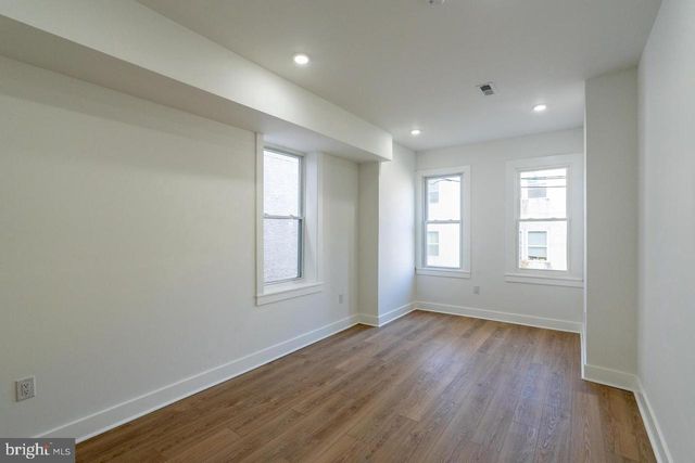 1824 N BOUVIER ST, Philadelphia, PA 19121