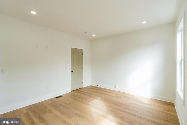 1824 N BOUVIER ST, Philadelphia, PA 19121