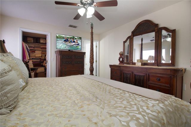 6914 N HIMES AVE, Tampa, FL 33614