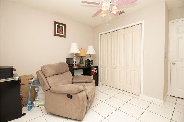 6914 N HIMES AVE, Tampa, FL 33614