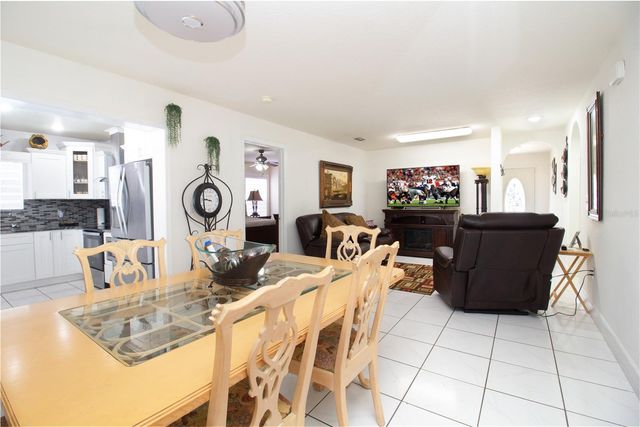 6914 N HIMES AVE, Tampa, FL 33614