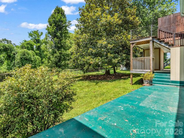 555 State Street, Marion, NC 28752