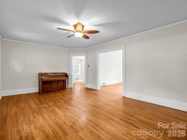 555 State Street, Marion, NC 28752