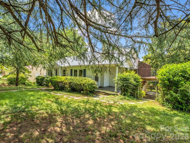 555 State Street, Marion, NC 28752